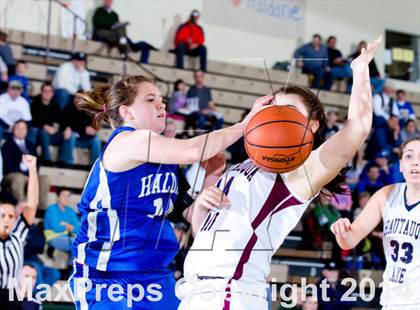 Thumbnail 1 in Haldane vs. Chautauqua Lake (NYSPHSAA Class C Semifinal) photogallery.