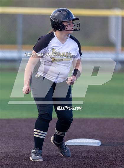 Thumbnail 2 in Turner @ Basehor-Linwood photogallery.