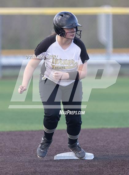 Thumbnail 1 in Turner @ Basehor-Linwood photogallery.