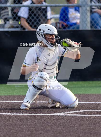 Thumbnail 3 in Turner @ Basehor-Linwood photogallery.