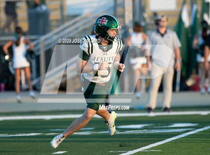Thumbnail 2 in Strake Jesuit @ Lake Creek photogallery.
