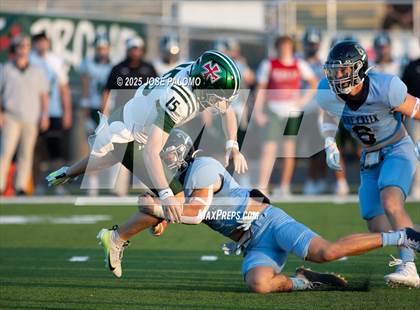 Thumbnail 3 in Strake Jesuit @ Lake Creek photogallery.