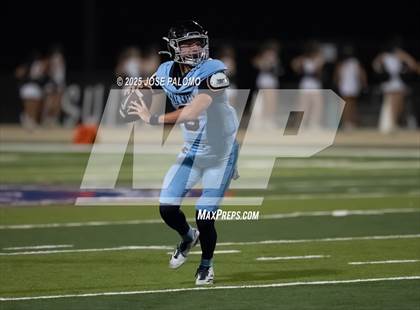Thumbnail 3 in Strake Jesuit @ Lake Creek photogallery.
