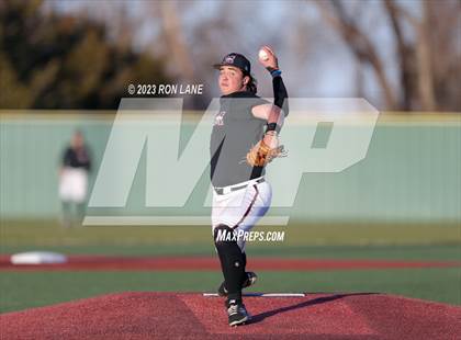 Thumbnail 2 in Southmoore @ Mustang photogallery.