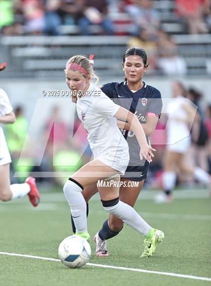 Thumbnail 1 in Memorial @ Tompkins (UIL 6A Soccer Area Playoff) photogallery.