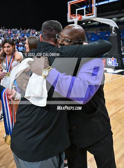 Thumbnail 2 in Lipan vs Clarendon (UIL 2A State Final) photogallery.
