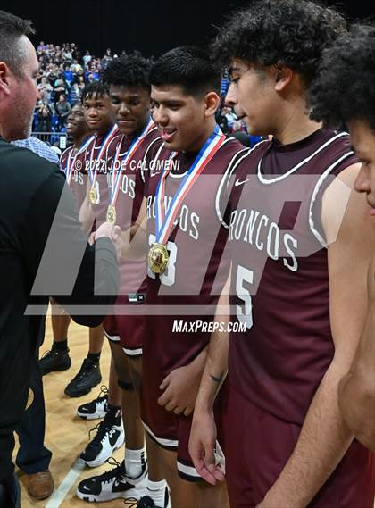 Thumbnail 2 in Lipan vs Clarendon (UIL 2A State Final) photogallery.