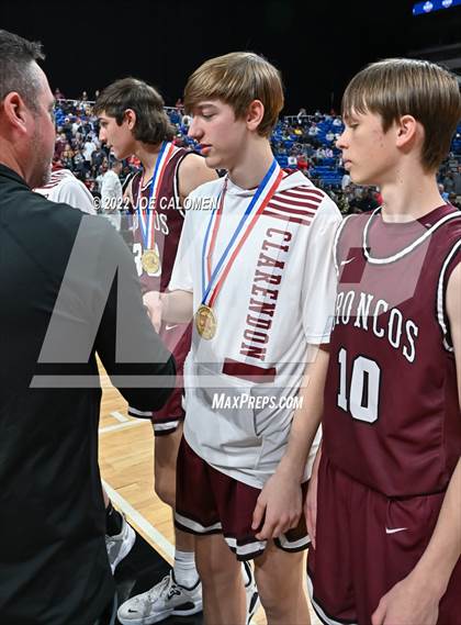 Thumbnail 2 in Lipan vs Clarendon (UIL 2A State Final) photogallery.