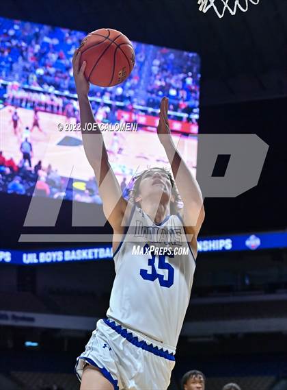Thumbnail 2 in Lipan vs Clarendon (UIL 2A State Final) photogallery.