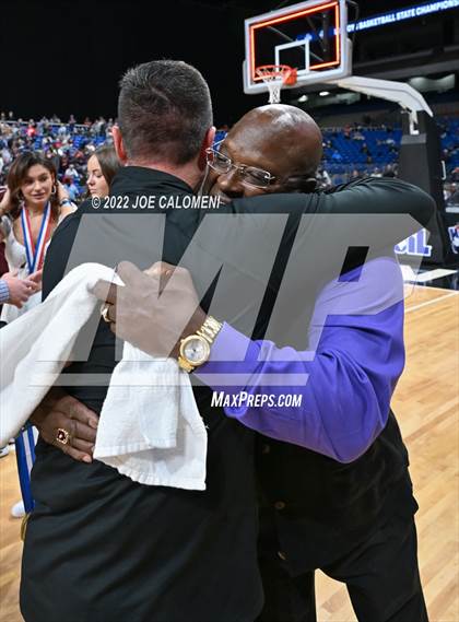 Thumbnail 1 in Lipan vs Clarendon (UIL 2A State Final) photogallery.