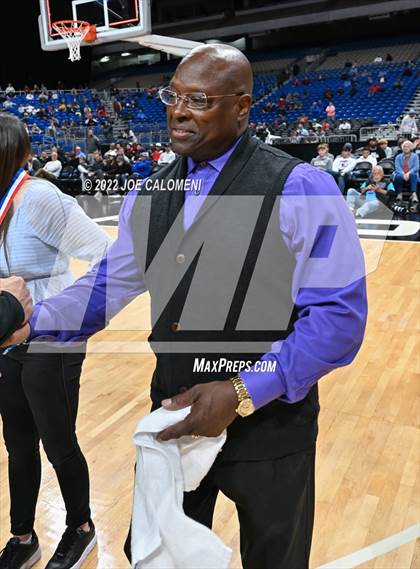 Thumbnail 3 in Lipan vs Clarendon (UIL 2A State Final) photogallery.