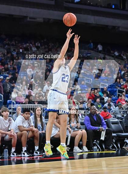 Thumbnail 3 in Lipan vs Clarendon (UIL 2A State Final) photogallery.