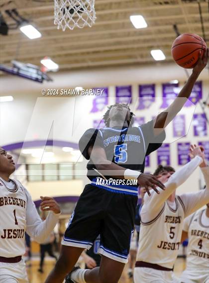 Thumbnail 2 in Indianapolis Shortridge vs. Brebeuf Jesuit Preparatory (IHSAA 3A Sectional 27 First Round) photogallery.