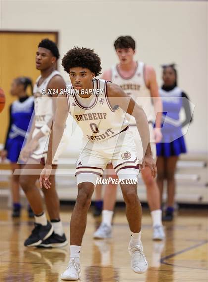 Thumbnail 2 in Indianapolis Shortridge vs. Brebeuf Jesuit Preparatory (IHSAA 3A Sectional 27 First Round) photogallery.