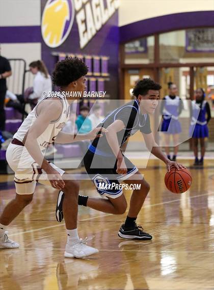 Thumbnail 2 in Indianapolis Shortridge vs. Brebeuf Jesuit Preparatory (IHSAA 3A Sectional 27 First Round) photogallery.