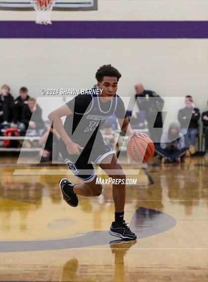 Thumbnail 1 in Indianapolis Shortridge vs. Brebeuf Jesuit Preparatory (IHSAA 3A Sectional 27 First Round) photogallery.