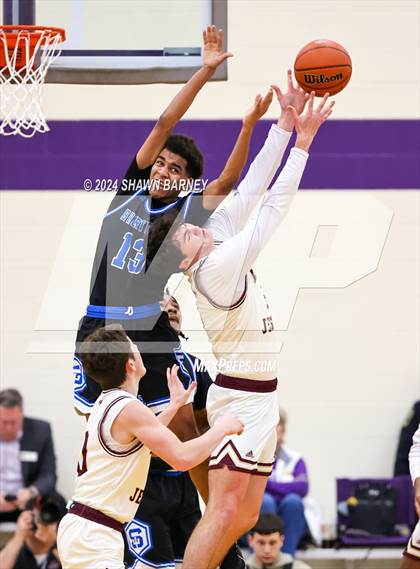 Thumbnail 2 in Indianapolis Shortridge vs. Brebeuf Jesuit Preparatory (IHSAA 3A Sectional 27 First Round) photogallery.