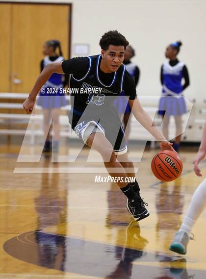 Thumbnail 1 in Indianapolis Shortridge vs. Brebeuf Jesuit Preparatory (IHSAA 3A Sectional 27 First Round) photogallery.