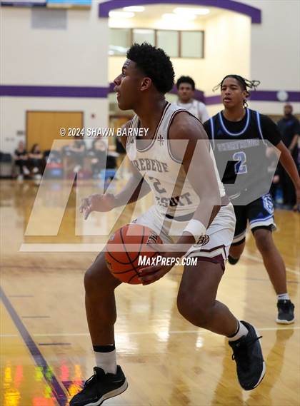 Thumbnail 3 in Indianapolis Shortridge vs. Brebeuf Jesuit Preparatory (IHSAA 3A Sectional 27 First Round) photogallery.