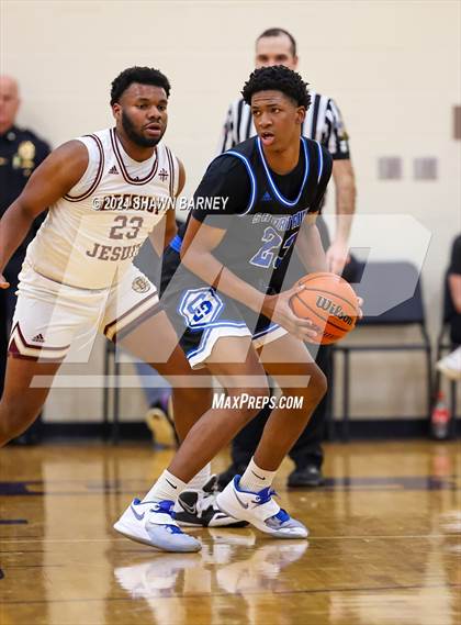 Thumbnail 2 in Indianapolis Shortridge vs. Brebeuf Jesuit Preparatory (IHSAA 3A Sectional 27 First Round) photogallery.