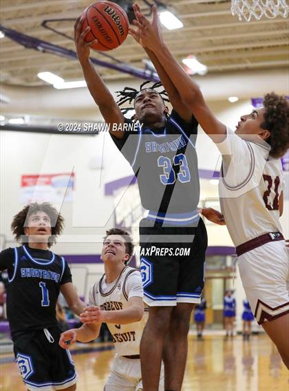 Thumbnail 3 in Indianapolis Shortridge vs. Brebeuf Jesuit Preparatory (IHSAA 3A Sectional 27 First Round) photogallery.
