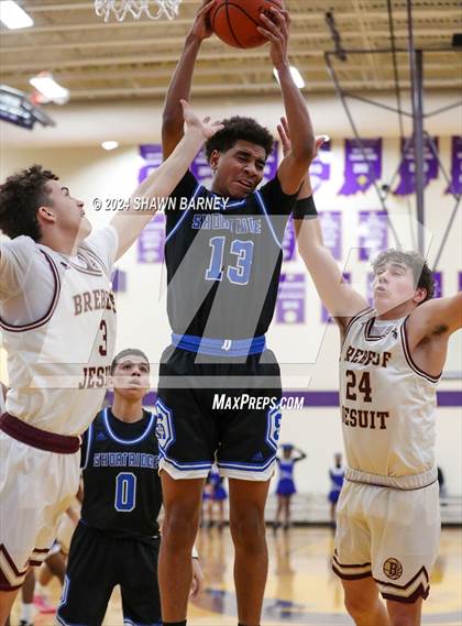 Thumbnail 2 in Indianapolis Shortridge vs. Brebeuf Jesuit Preparatory (IHSAA 3A Sectional 27 First Round) photogallery.