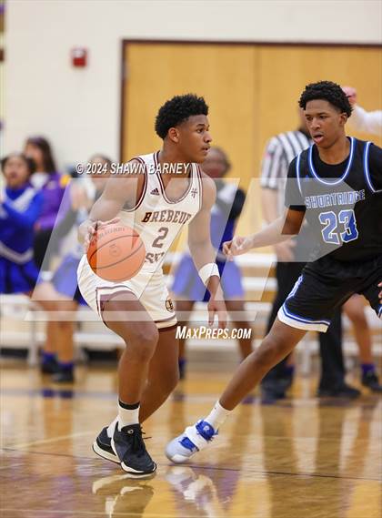 Thumbnail 3 in Indianapolis Shortridge vs. Brebeuf Jesuit Preparatory (IHSAA 3A Sectional 27 First Round) photogallery.