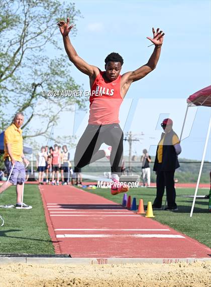 Thumbnail 3 in New Jersey Athletic Conference Meet (Triple Jump) photogallery.