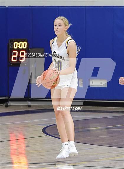 Thumbnail 2 in Eastchester vs Pelham (Pelham Booster Club Tournamet) photogallery.