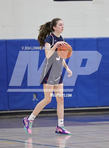 Thumbnail 1 in Eastchester vs Pelham (Pelham Booster Club Tournamet) photogallery.