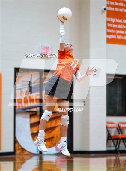 Thumbnail 2 in Kirbyville @ Orangefield photogallery.