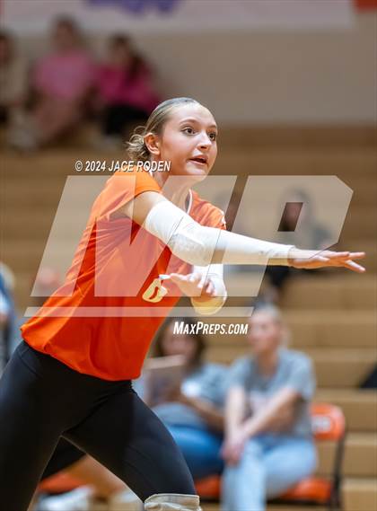 Thumbnail 1 in Kirbyville @ Orangefield photogallery.