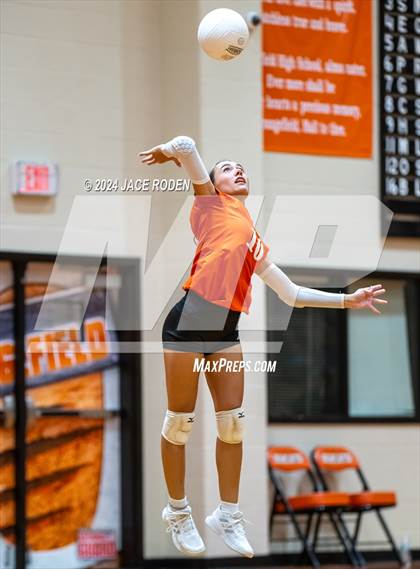 Thumbnail 1 in Kirbyville @ Orangefield photogallery.