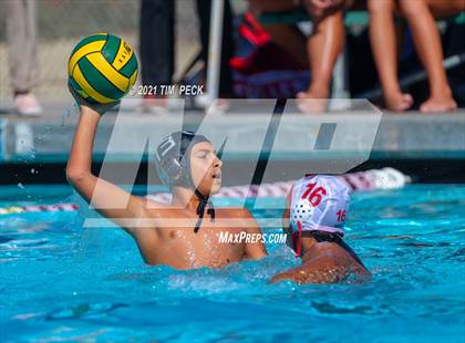 Thumbnail 1 in Fullerton @ Brea Olinda photogallery.