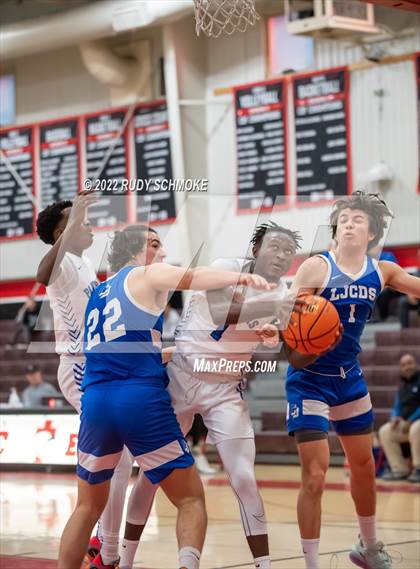 Thumbnail 2 in Acalanes vs. La Jolla Country Day (Torrey Pines Holiday Classic Tip-Off)  photogallery.