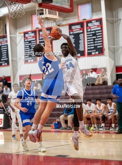 Thumbnail 3 in Acalanes vs. La Jolla Country Day (Torrey Pines Holiday Classic Tip-Off)  photogallery.