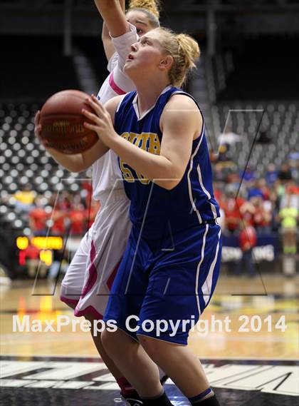 Thumbnail 2 in South vs. South (KSHSAA 6A Quarterfinal) photogallery.