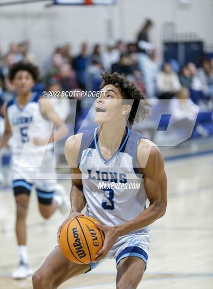 Thumbnail 3 in Perris @ Linfield Christian (Linfield Christian Caged Classic) photogallery.