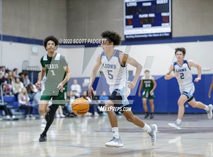 Thumbnail 1 in Perris @ Linfield Christian (Linfield Christian Caged Classic) photogallery.