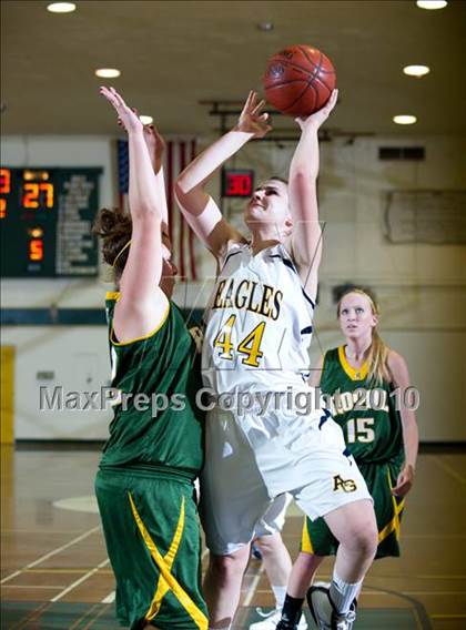 Thumbnail 2 in Royal vs Arroyo Grande (Santa Barbara Tournament of Champions) photogallery.