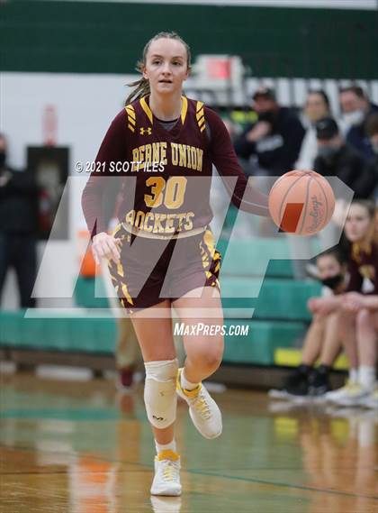 Thumbnail 3 in Berne Union @ Fisher Catholic photogallery.
