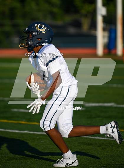 Thumbnail 2 in Chrisman @ Truman photogallery.