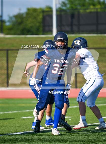 Thumbnail 3 in Chrisman @ Truman photogallery.