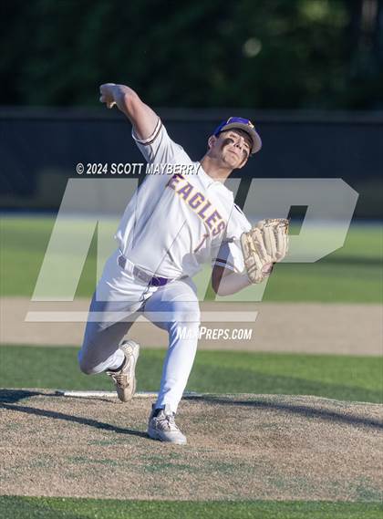 Thumbnail 3 in St. Edward @ Avon (OHSAA Division 1 Region 3 Regional Semifinal) photogallery.
