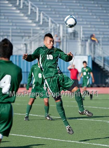Thumbnail 2 in Rio Mesa vs Santa Barbara (Buena New Year's Tournament) photogallery.