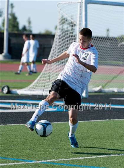 Thumbnail 1 in Rio Mesa vs Santa Barbara (Buena New Year's Tournament) photogallery.
