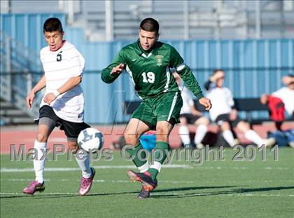 Thumbnail 2 in Rio Mesa vs Santa Barbara (Buena New Year's Tournament) photogallery.