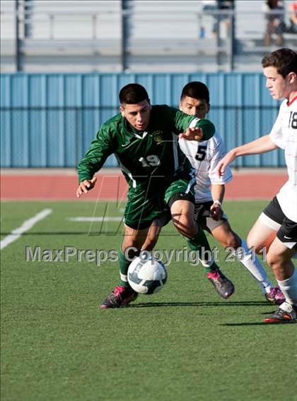 Thumbnail 3 in Rio Mesa vs Santa Barbara (Buena New Year's Tournament) photogallery.