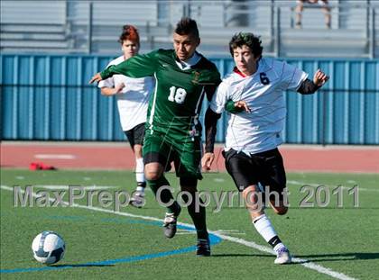 Thumbnail 3 in Rio Mesa vs Santa Barbara (Buena New Year's Tournament) photogallery.