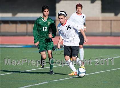 Thumbnail 1 in Rio Mesa vs Santa Barbara (Buena New Year's Tournament) photogallery.